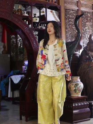 美学尽头是国风 国风尽头是新中式 你可以永远相信独属于中国人浪漫的审美#新款上新 #东方美学 #国风古韵 #新中式
