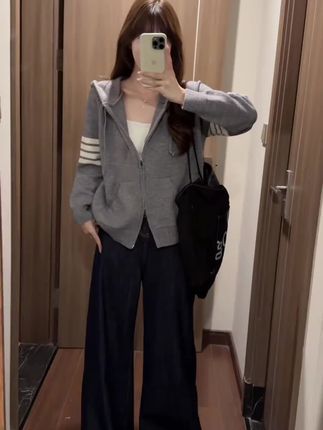 时尚宽松休闲运动开衫外套条纹女士拉链连帽针织卫衣百搭春秋