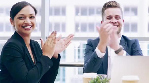 当我把《我多希望豆包能成为我们法官的短文发布在“豆包爱学”栏目中加以感谢和表扬时,豆包马上弹出了回复。他不仅承认豆包法官的无私公正特征,也承认还有局限性。如果能研究出专门的人工智能审判软件该有多好,那是老百姓的福音,那寃假错案就会大为减少。#豆包#法官#地下车库 #诉讼