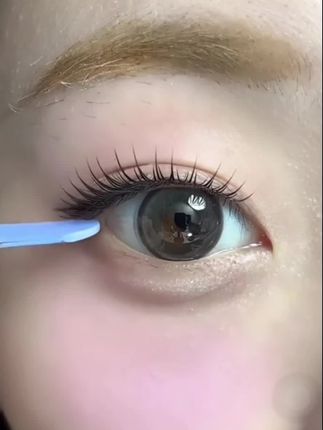 轻松三倍大眼!看看哪个单眼皮肿泡眼还不会贴假睫毛#假睫毛#假睫毛贴法#睫毛分享#单眼皮肿眼泡
