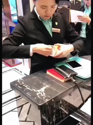 #搞笑视频 #万万想不到 #看一遍笑一遍