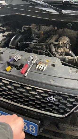 长安欧尚发动机抖动#汽车保养与维修 #抖音记录修理工的日常 #汽车知识分享