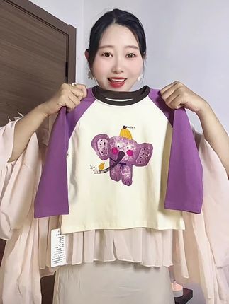 巨巨巨高品!面料柔软舒适,插肩袖设计巨洋气,一整个款式太上档次啦!#春秋穿搭 #儿童打底衫 #面料柔软舒适 #高品质童装 #源头实力厂家