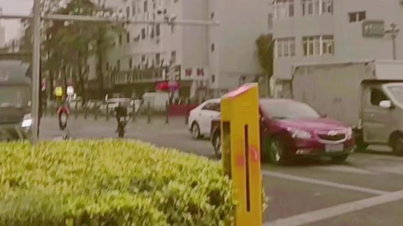 边界感一颠一倒✍🏻…… #2025你值得留住的记忆 #不能出国 #快来看看 #浙江 #人才补贴