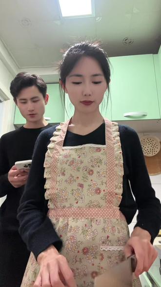 谈恋爱嘛,情侣之间难免会有点摩擦🙂#情侣日常