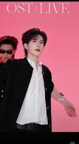 抽盲盒,抽到哪个算哪个#舞蹈合集#直播录屏#帅得很#18男团#18雨泽@18-雨泽🥬