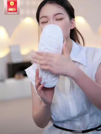#上热门 达芙妮爆款2025真皮不累脚防滑小白鞋百搭运动鞋小白鞋真皮皮鞋子#好鞋推荐 #百搭鞋子 #透气网鞋 #软底软面穿上超舒服