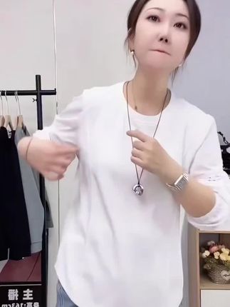 大码胖mm洋气显瘦镂空蕾丝拼接长袖T恤秋季新款宽松藏肉上衣#好物推荐🔥