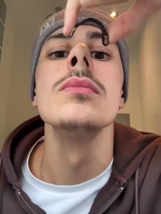 外置磁吸鼻撑磁吸鼻带磁性扩张鼻孔睡眠运动打鼾鼻塞改善通气鼻贴