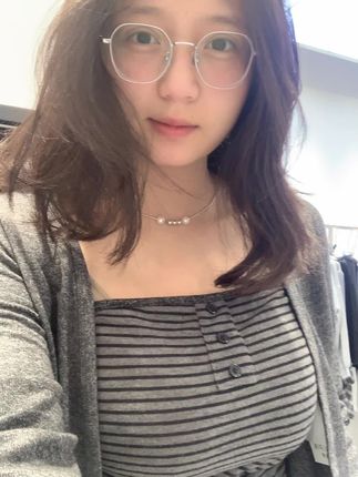 日见圆润的脸代表我要开始减肥了🐟🐟🐟#今日穿搭 #可爱甜妹 #初恋