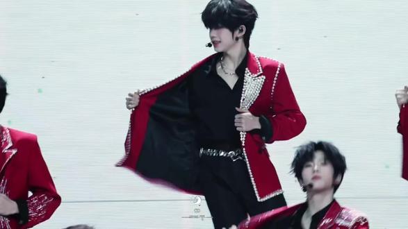 啊啊啊,帅死我了😍#陈奕恒#荣耀之战#闭嘴跳舞