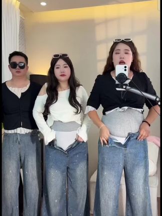 满天星河烫钻阔腿胖mm牛仔裤女秋季新款高腰显瘦大码宽松拖地裤#牛仔裤 #阔腿裤 #大码女装 #面料柔软舒适 #时尚