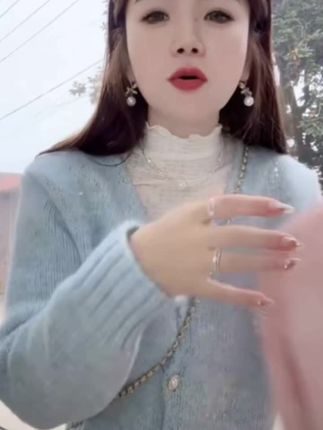 #上衣推荐 #洋气减龄 #优雅女装 #谁穿谁好看不分年龄段 #气质女神