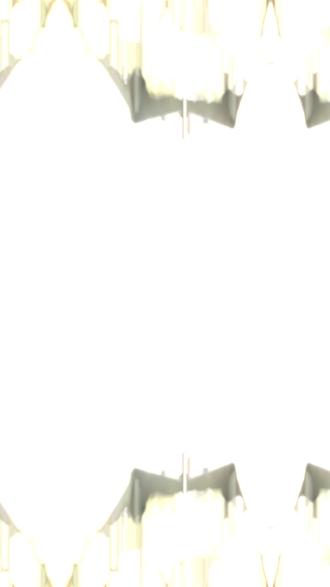 海上船突然劈成两半?别慌!是泥驳船在卸货!