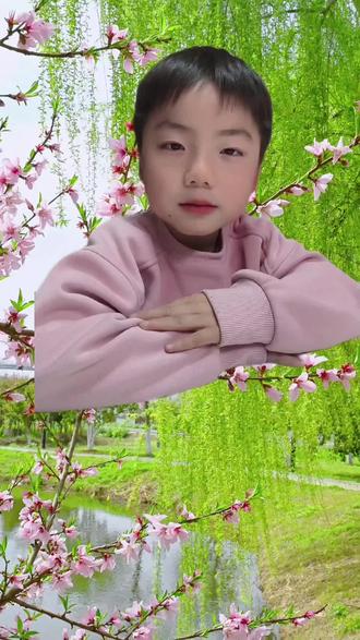 《开满鲜花的小路》句子仿写#二年级下册语文 #句子仿写 #每天跟我涨知识
