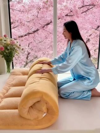 #床垫#羊羔绒床垫 #床上用品
