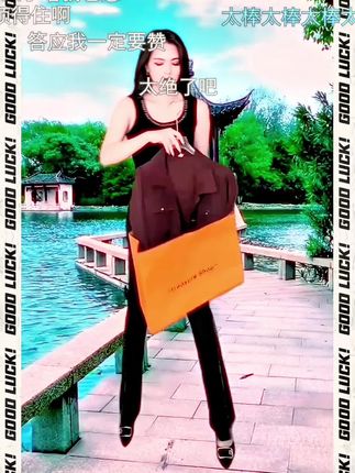 #啄木鸟时尚衬衫外套女2025秋季新款今年流行小个子洋气宽松减龄短#优雅气质 #好不好看你们说了算 #穿出自己的风格 #面料柔软舒适 @D0U十小助手