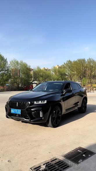 2017年魏牌VV7,自动档2.0T旗舰最顶配,燕飞利仕音响,双侧电座,座椅加热,主驾驶座椅记忆,电动尾门,3.XX#魏派 #魏派vv7 #长城汽车 #抖音汽车