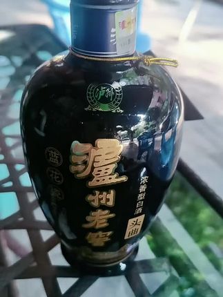 泸州老窖蓝花瓷头曲品鉴酒!#泸州老窖 #好酒 #中秋团圆