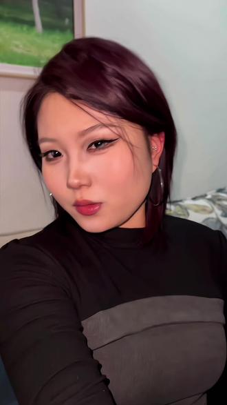 寒假苦练化妆,开学惊艳全班#原相机拍摄 #无美颜无滤镜 #大学生 #化妆 #自媒体