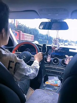 累了放松一下,向快乐出发啦!🌹🌹🌹