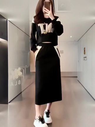 #优雅气质 #减龄气质 #显高显瘦穿搭 #时髦穿搭 #这也太好看了