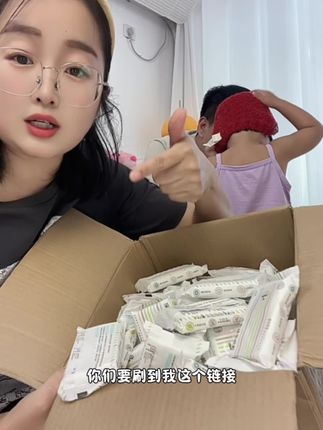 米莉马莉疯了吗?9.9发28包!#宝宝用品 #婴幼儿手口湿巾 #小包湿巾 #便宜便宜真便宜
