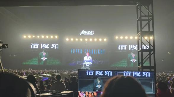 张信哲涪陵演唱会现场