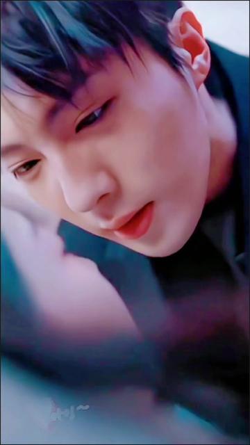 为姚宇晨打卡116
看看宇晨这小嘴,嘻嘻~
姚宇晨甜宠剧《桑夫人你被套路了》饰沈悦溪,上线了,要看库库亲,就看这部~
姚宇晨近期热剧:
《人中之凤》饰陈良玉
《绝症后,豪门阔太我不当了》饰林浅
《锦鲤降世,炮灰家人偷听我心声》饰孟念菀
《露华浓》饰姜瑜
《督军的掌心宠》饰沈向菀
《天赐的声音》饰苏梨
《一姐》饰沈涵
《深情诱引》饰林语熙
#姚宇晨 #姚宇晨沈悦溪 #姚宇晨桑夫人你被套路了@姚宇晨 #姚宇晨桑夫人你被套路了 @姚宇晨 @刘兰博(演员兰博)