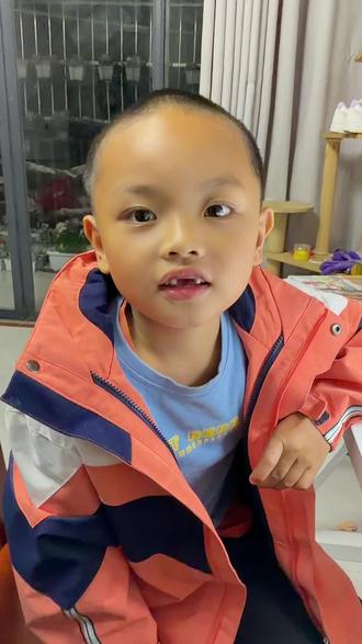 一年级下第二课:姓氏歌#宝贝真棒👍 @抖音小助手 @DOU+小助手