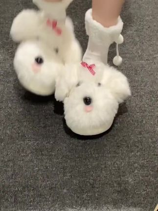 超级可爱的马尔济斯小狗拖鞋~