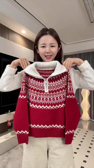 今年流行的费尔岛设计,搭配新年限定红色,又喜庆又有气质又百搭#女童毛衣 #童装毛衣 #红毛衣 #费尔岛毛衣 #新年战袍