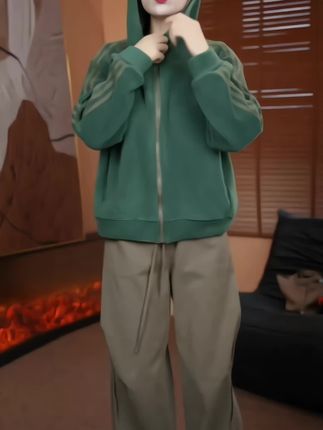 #双面奥粒绒外套 秋冬季新款保暖常规款连帽女长袖短外套运动双面奥粒绒加厚#奥粒绒外套