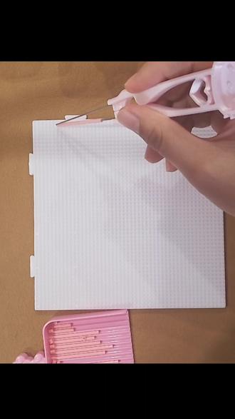 沉浸式拼豆100-26
今天继续拼米菲兔 第二弹~
快过年咯 提前祝大家新年快乐呀 马年吉祥!马到成功!马上来财!
图纸来源🍠@蛋卷ovo
#拼豆 #拼豆图纸 #米菲兔 #拼豆教程 #拼豆豆