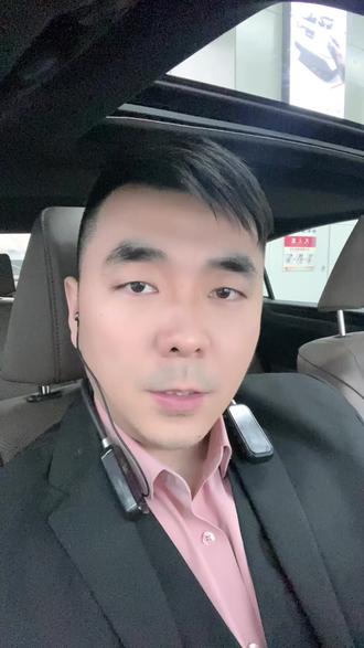 油价一路涨,很多朋友问:现在还能不能买油车?今天用大白话讲清楚,不给大家绕弯子。#油车 #油车和电车 #买车那点事儿