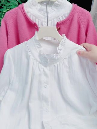 秋冬款全棉衬衫 经典全棉白衬衫(加绒款,不加绒款),花边立领花边袖设计洋气百搭#全棉面料柔软舒适 #遮肉显瘦不挑身材 #百搭不挑人减龄又洋气 #谁穿谁好看不分年龄段 #时尚穿搭