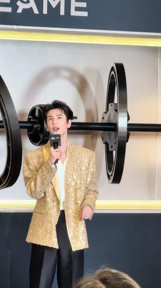 又圆满了一次#张凌赫 #追觅 #苏州中心