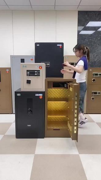 2026新款保险柜!0.2秒解锁还能远程监控?