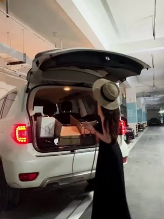 六七十穿出大几百质感#又酷又飒 #黑色系穿搭 #优雅气质 #御姐风 #气场全开