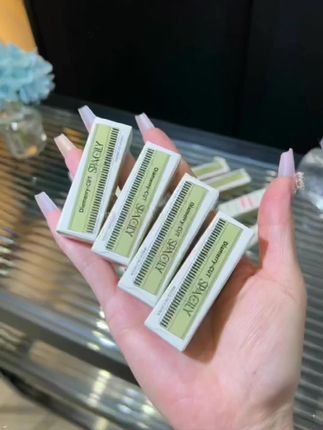 化妆师都在推荐的修眉刀,用一次就知道它到底有多牛!#修眉刀 #修眉神器#护肤好物 #平价彩妆 #仙女必备