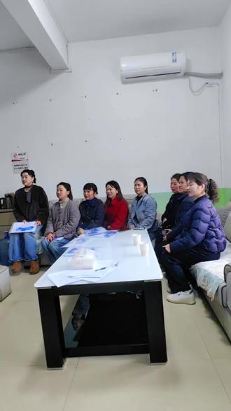 黔BA贵州坝坝篮球季前邀请赛今晚6点战斗打响#黔BA坝坝篮球#龙溪坝坝篮球#龙溪坝坝音乐会@遵义文旅 @今日余庆@抖音作者助手