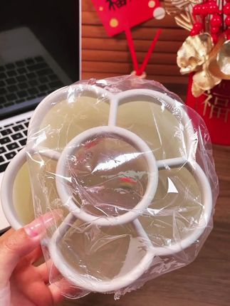 #上热门 孩子的书桌总是乱糟糟的,安排上这个旋转笔筒,让孩子养成收纳的好习惯,关键现在价格太合适了,需要的赶紧备上 #旋转笔筒 #学生党必备 #桌面收纳 #旋转笔筒收纳盒
