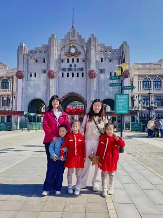 #情人节#郑州游玩打卡地#建业电影小镇过大年 #旅游让生活更美 #旅游留念 #我的旅行日记美好的回忆 #郑州