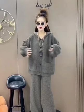 秋款上新,速速来够✌️#大码女装 #显瘦气质