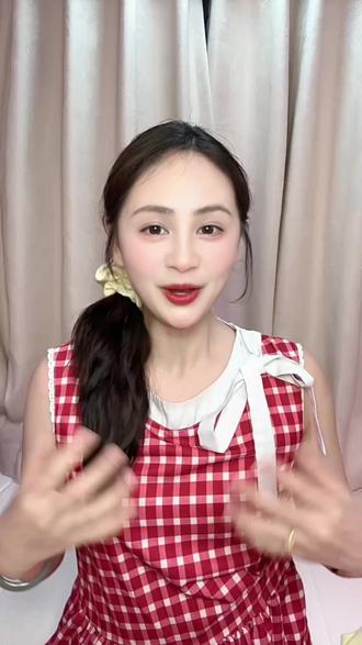 AI 精灵加持,多闪更好玩 #多闪app #小火人AI聊天 #多闪