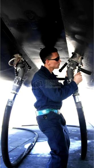 越南临时取消燃油进口关税#中东#霍尔木兹海峡#汽油#柴油#稳定物价