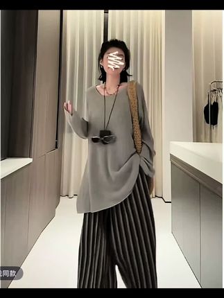 2025秋季新款女韩系穿搭薄款宽松针织上衣高腰显瘦条纹阔腿长裤#视频同款在商品橱窗