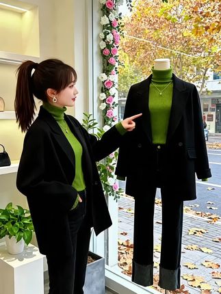 愿接下来的冬天,我们都能被温柔以待。少些寒风刺骨的冷,多些烟火氤氲的暖,把情绪慢慢沉淀,把生活慢慢过顺,在细碎的温暖里,与美好不期而遇✨#高级感穿搭 #秋冬穿搭 #小个子穿搭 #找到了人生毛衣 #ootd穿搭 @抖加🔥上热门🔥dou+🔥热点宝 @DOU+小助手