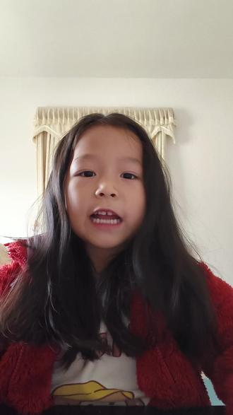 原来坚持做一件简单的事情也挺难,比如我读绘本一样。小朋友们有没有每天坚持做一件事情呢?#幼儿园 #每日学习打卡 #绘本 #热门