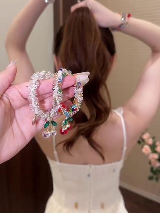 樱桃挂坠碎碎冰发圈#发圈头绳 #樱桃发圈 #好物推荐🔥 #做个美美的小仙女 #夏日的美好